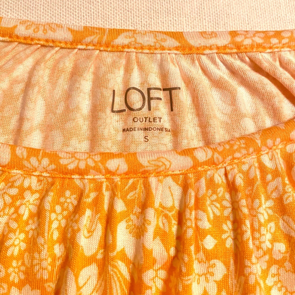 Loft Floral Raglan Flutter Shell Top (orange) - Picture 5 of 5